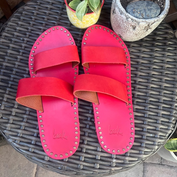 Beeks Finch Leather Sandals - Picture 3 of 9